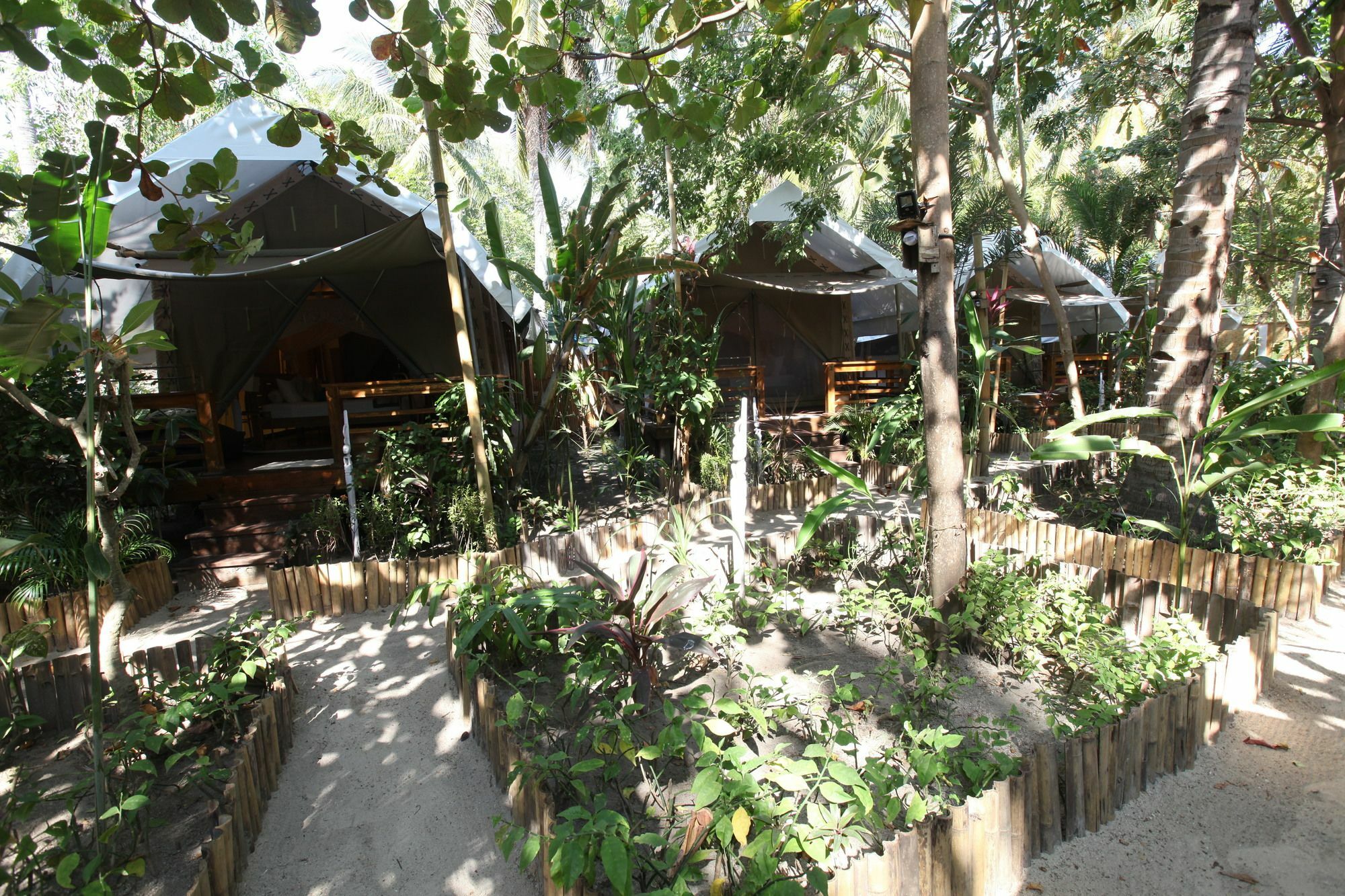 La Cocoteraie Ecolodge - Luxury Glamping Tents Gili Trawangan Kültér fotó